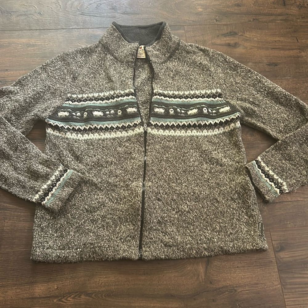 Woolrich zip up sweater s